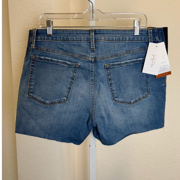 Isabel Denim Distressed 4" Shorts Maternity Midi Expandable Side Panel SZ 14 NWT - Picture 3 of 5
